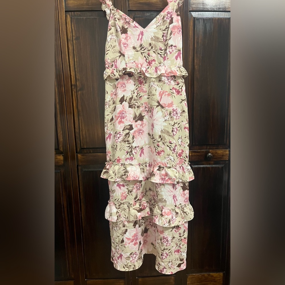 Floral Ruffle Maxi Dress